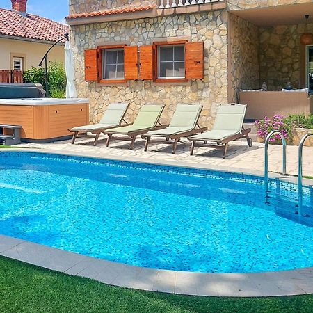 Holiday Home Mikac - Mlk136 By Interhome Dobrinj Ngoại thất bức ảnh