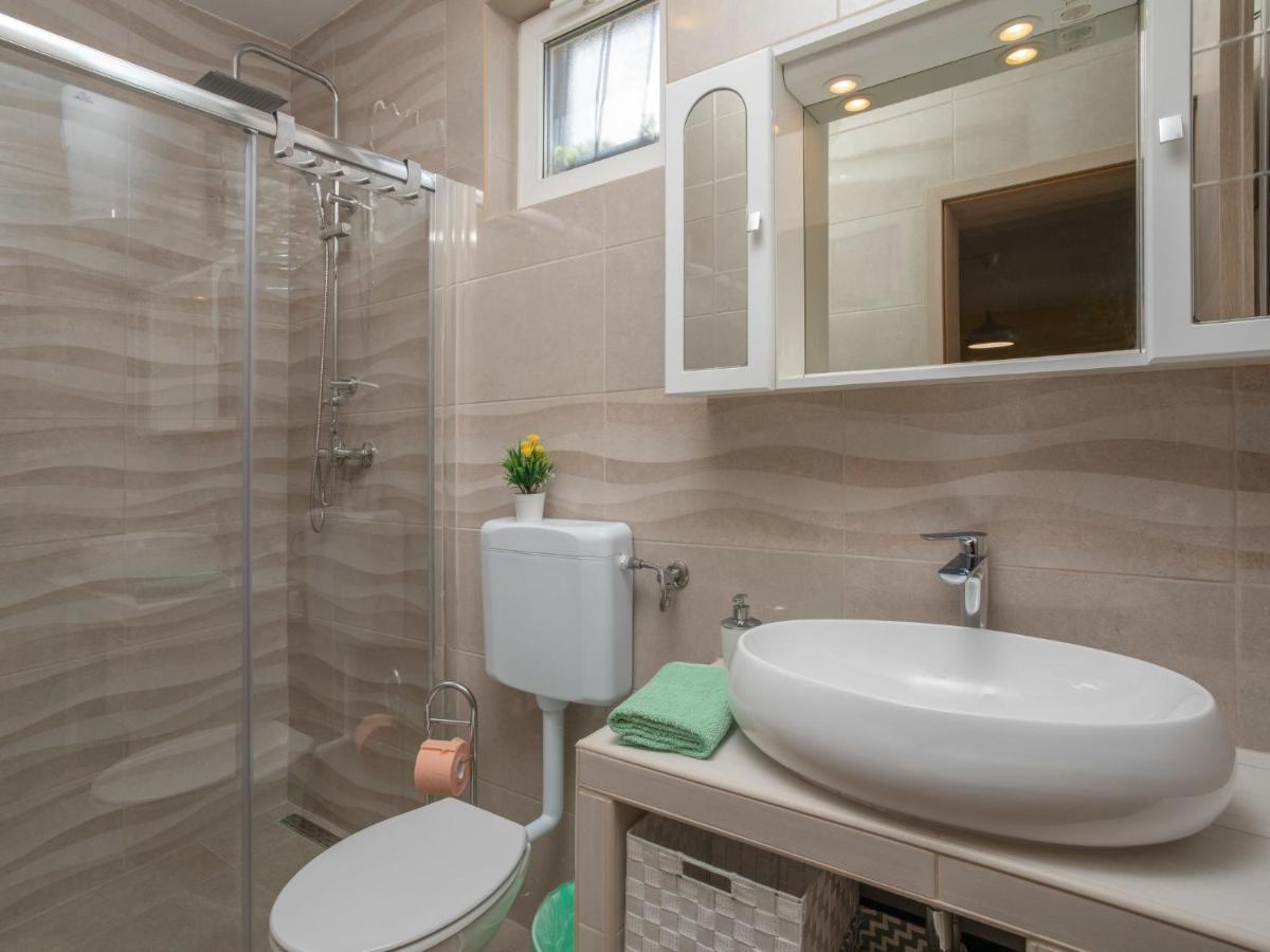 Holiday Home Mikac - Mlk136 By Interhome Dobrinj Ngoại thất bức ảnh