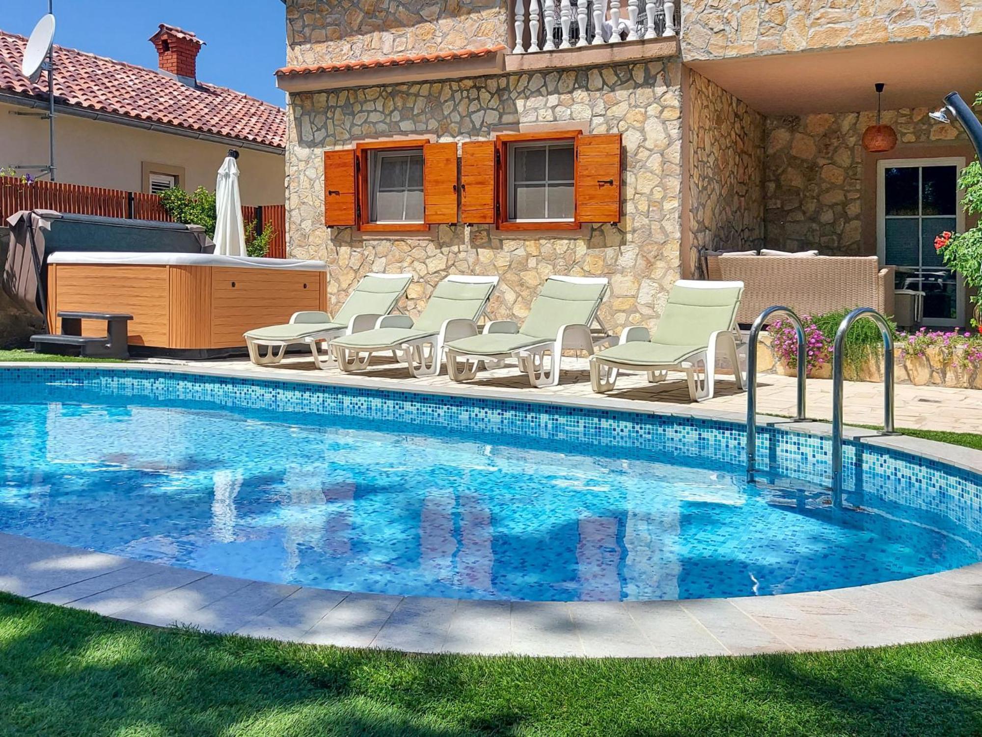 Holiday Home Mikac - Mlk136 By Interhome Dobrinj Ngoại thất bức ảnh